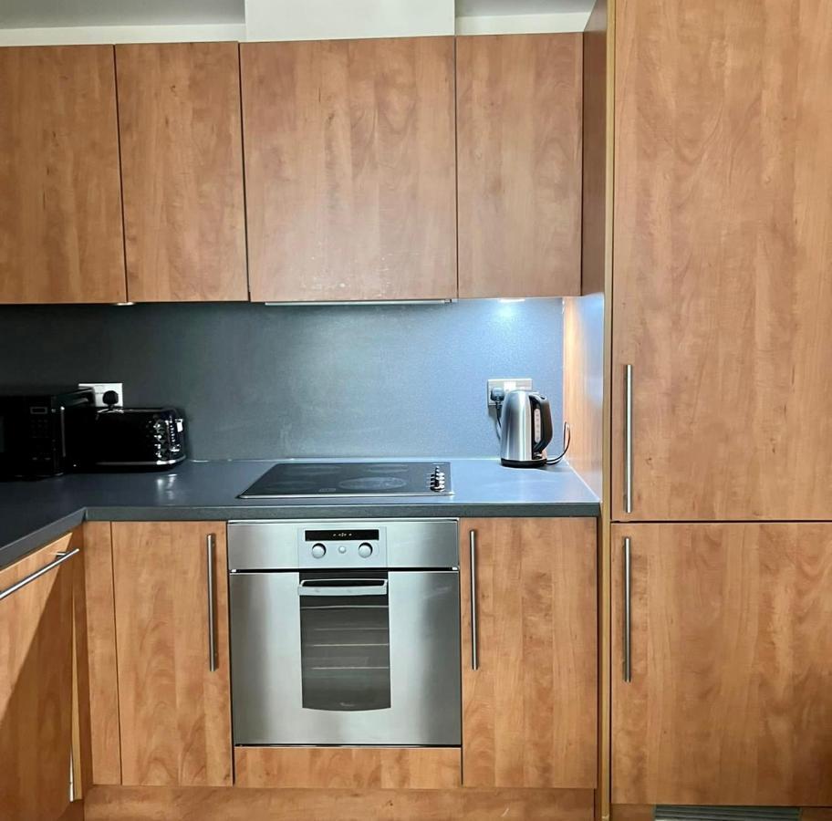 The Cube Side Apartments - One Bedroom With Balcony Бирмингам Екстериор снимка