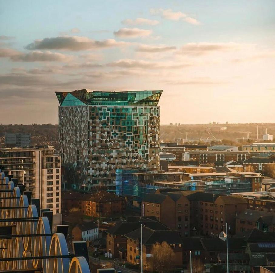 The Cube Side Apartments - One Bedroom With Balcony Бирмингам Екстериор снимка